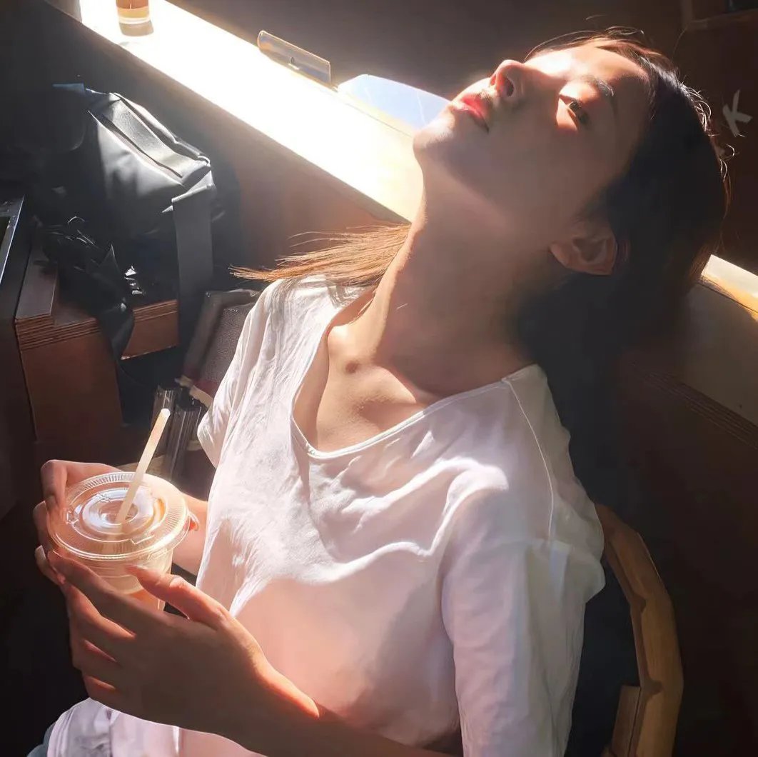 钓鱼钓上个真公主